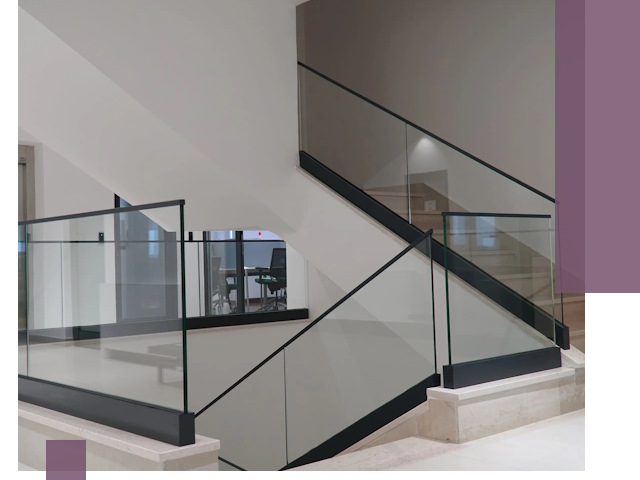 Стеклянные перила премиум-класса с установкой в Шадринске