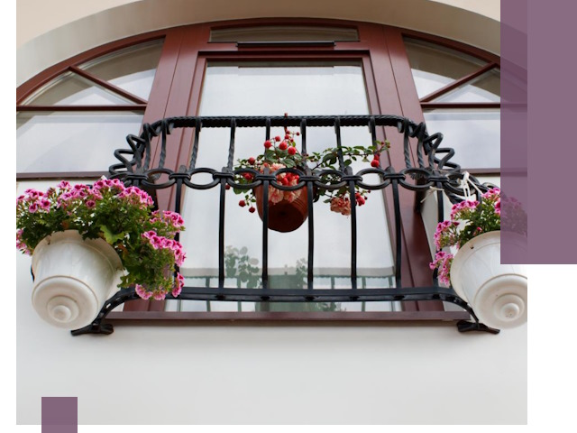 Изготовление и монтаж французских балконов в Шадринске