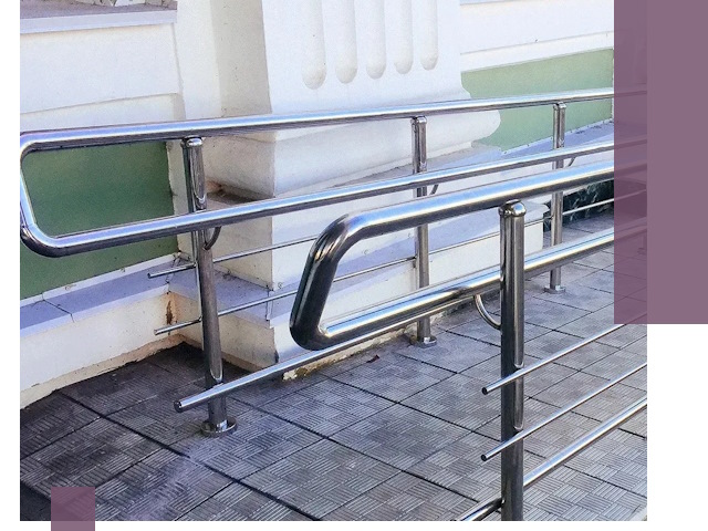 Ограждения пандусов из металла и нержавейки в Шадринске