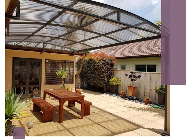 Навесы во двор под ключ в Шадринске — изготовление и монтаж