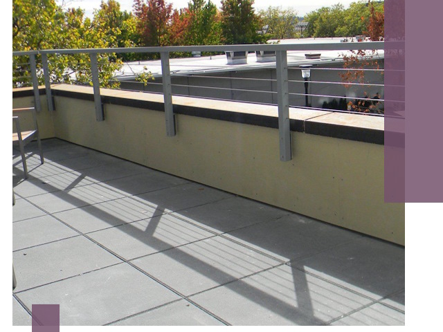 Металлические парапеты под ключ в Шадринске: монтаж и изготовление