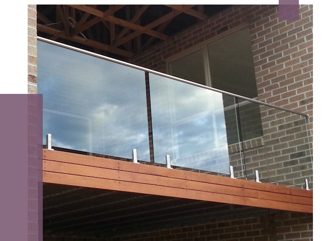 Стеклянные парапеты на крыше и террасе в Шадринске от 11634 руб. | ПРОЛЁТ-Шдр