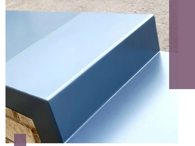 Крышки на парапет в Шадринске: изготовление и монтаж под ключ