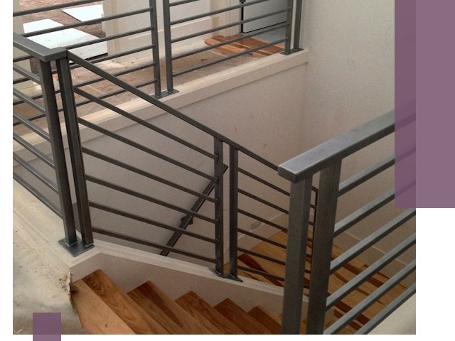 Изготовление поручней из металла и дерева в Шадринске