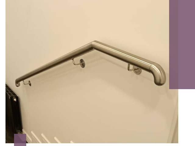 Изготовление пристенных поручней в Шадринске под ключ за сроки